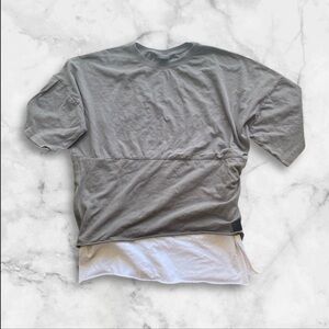 CARCH women’s layered tee